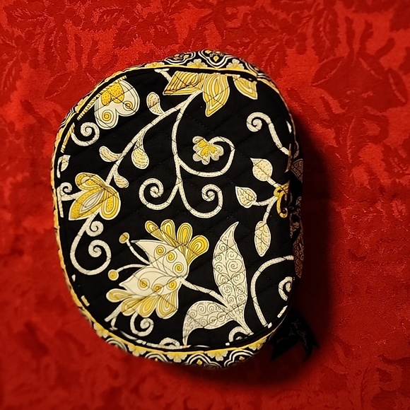 Vera Bradley Home and Away Bag Travel Makeup Zipper Pouch Yellow Bird Pattern - Picture 3 of 3